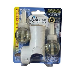 Glade Clean Linen Plug-In Scented Oil Kit - One Warmer and Two Refills